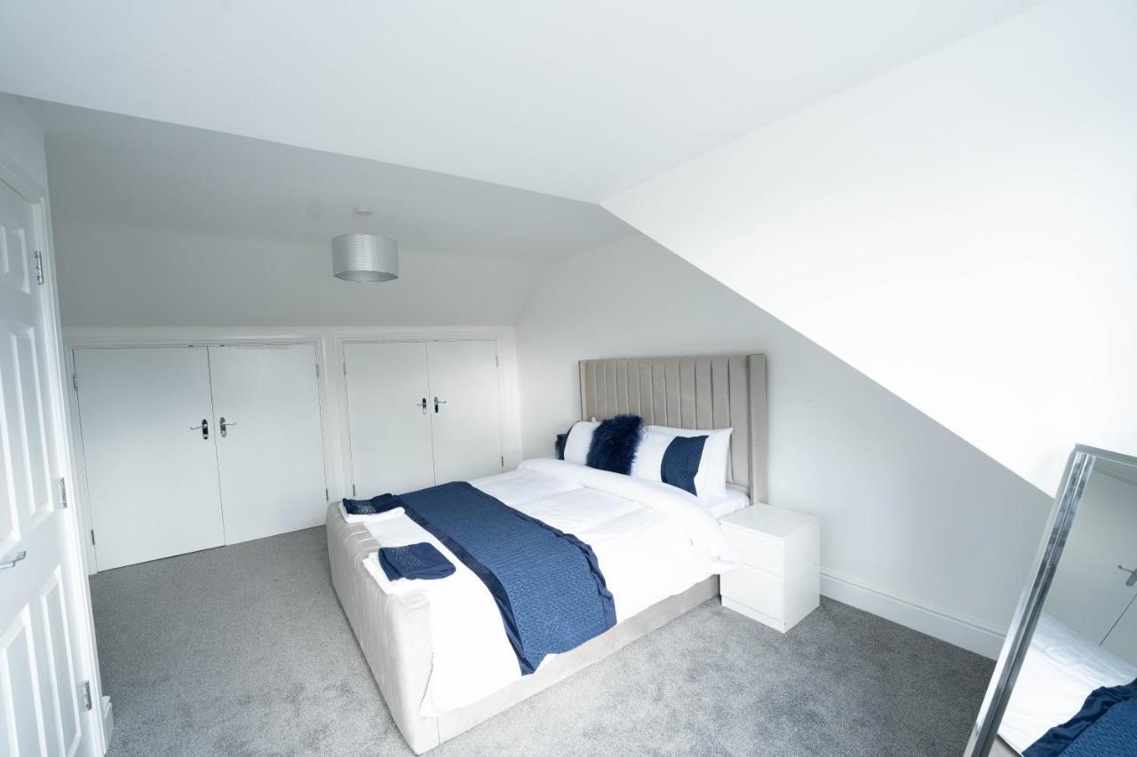 Entire Modern Home With Private Parking For 6/8 Persons Worksop Kültér fotó
